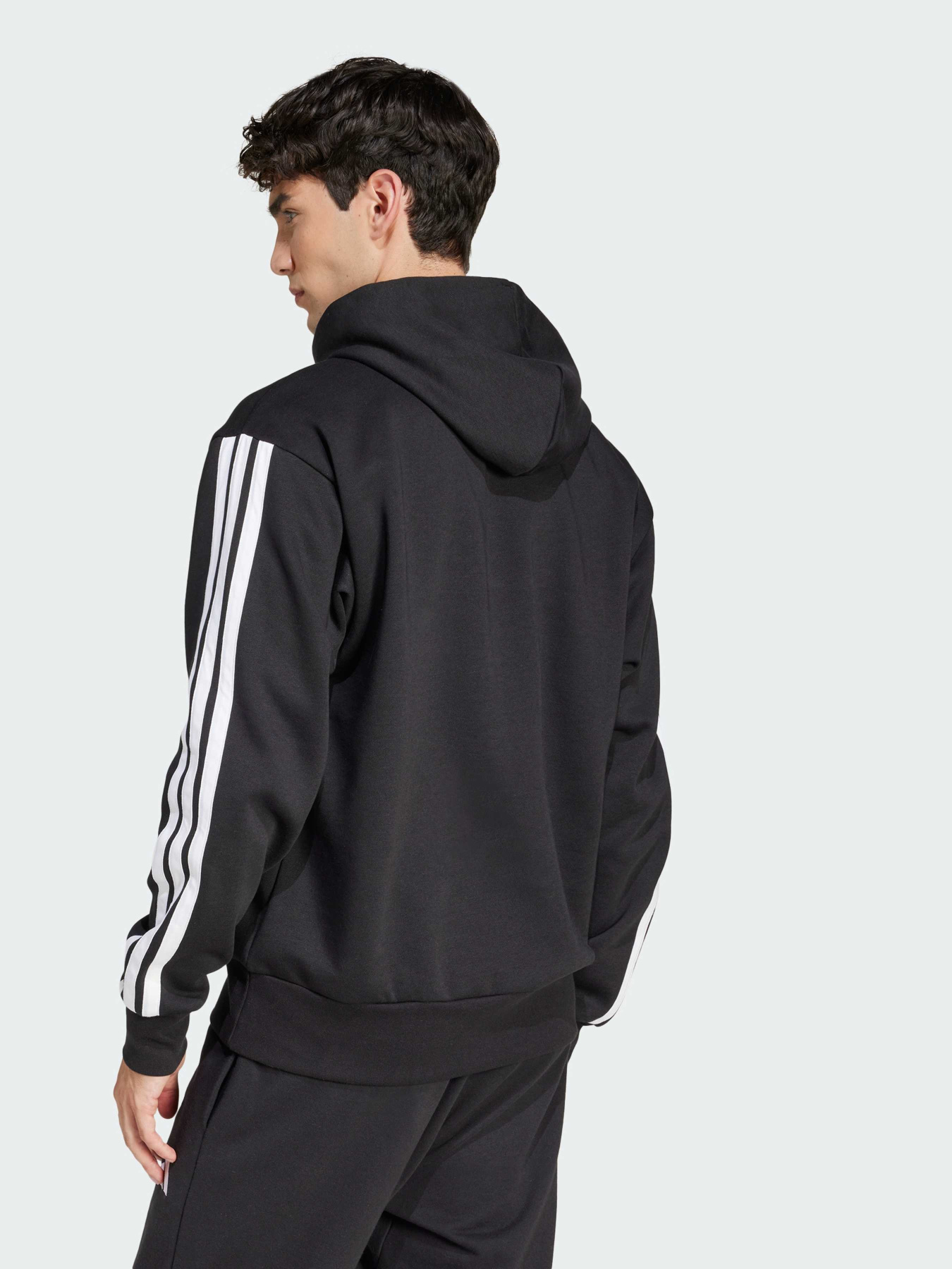 Худі та світшоти Adidas модель JE6297 Худі та світшоти Adidas модель JE6297 Фото