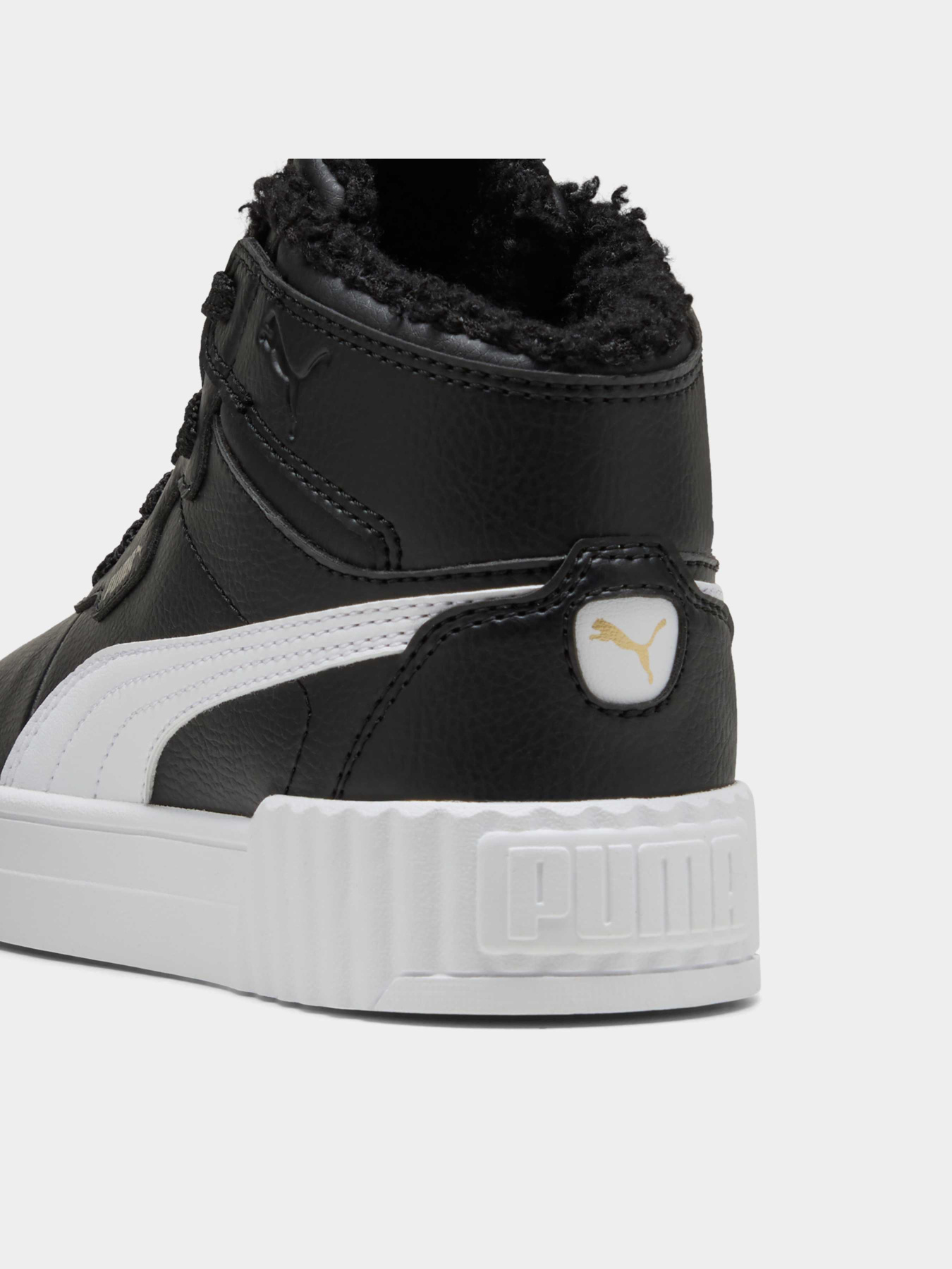 Кеди PUMA Carina 3.0 Mid Wtr Ps модель 403581 Фото