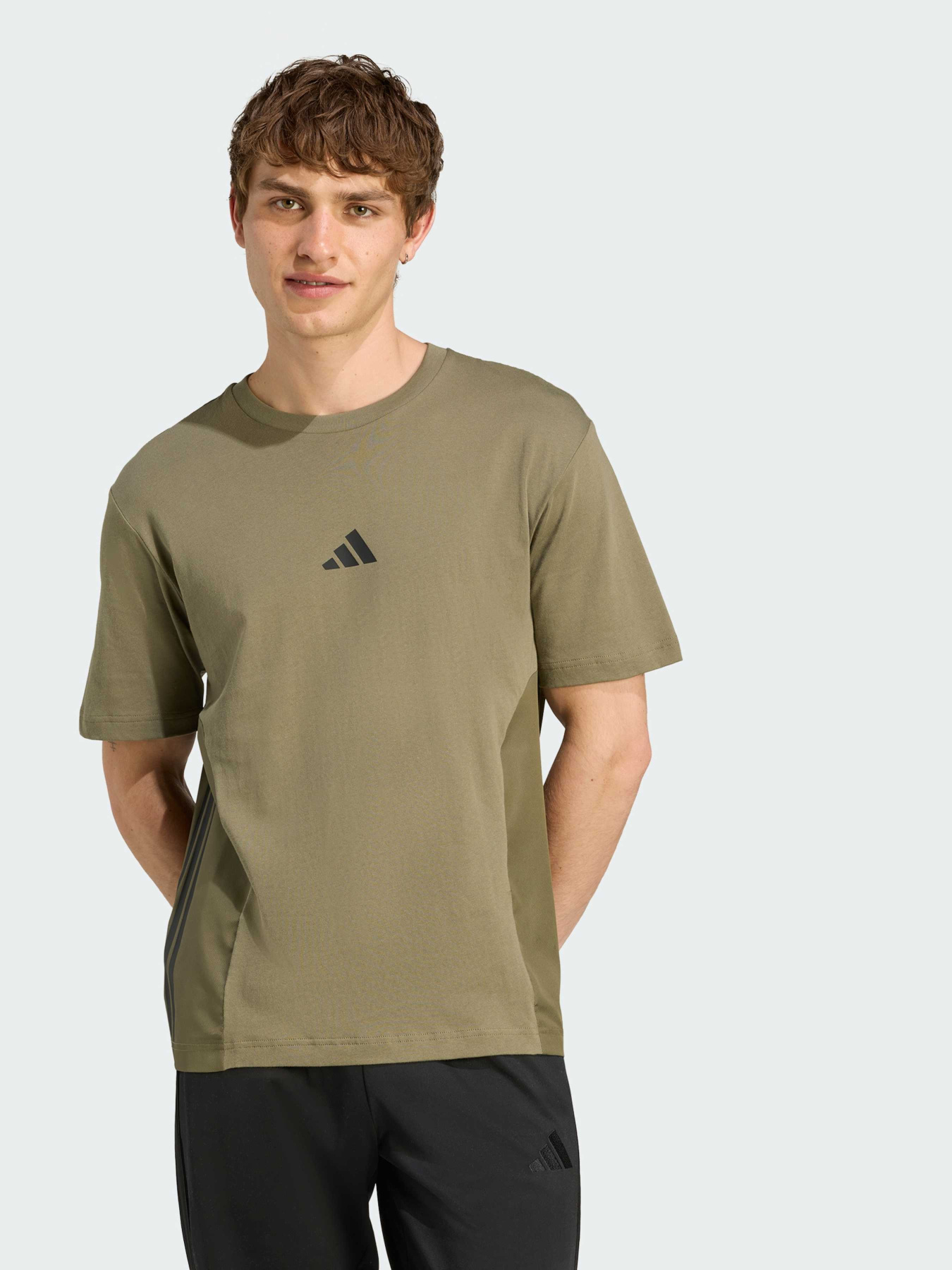 Футболки і поло Adidas модель JM3906 Футболки і поло Adidas модель JM3906 Фото