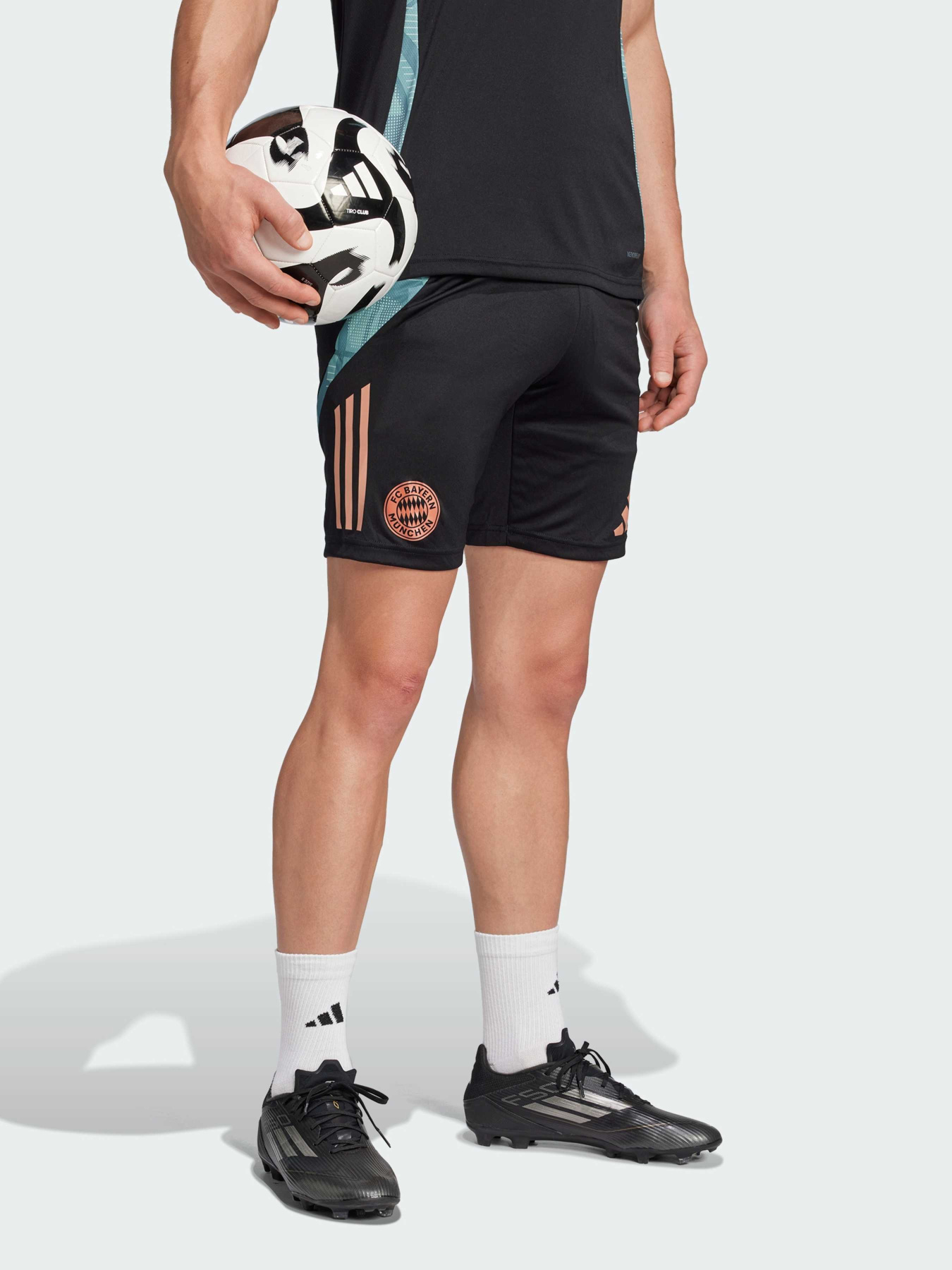 Шорти Adidas модель JI5276 Фото