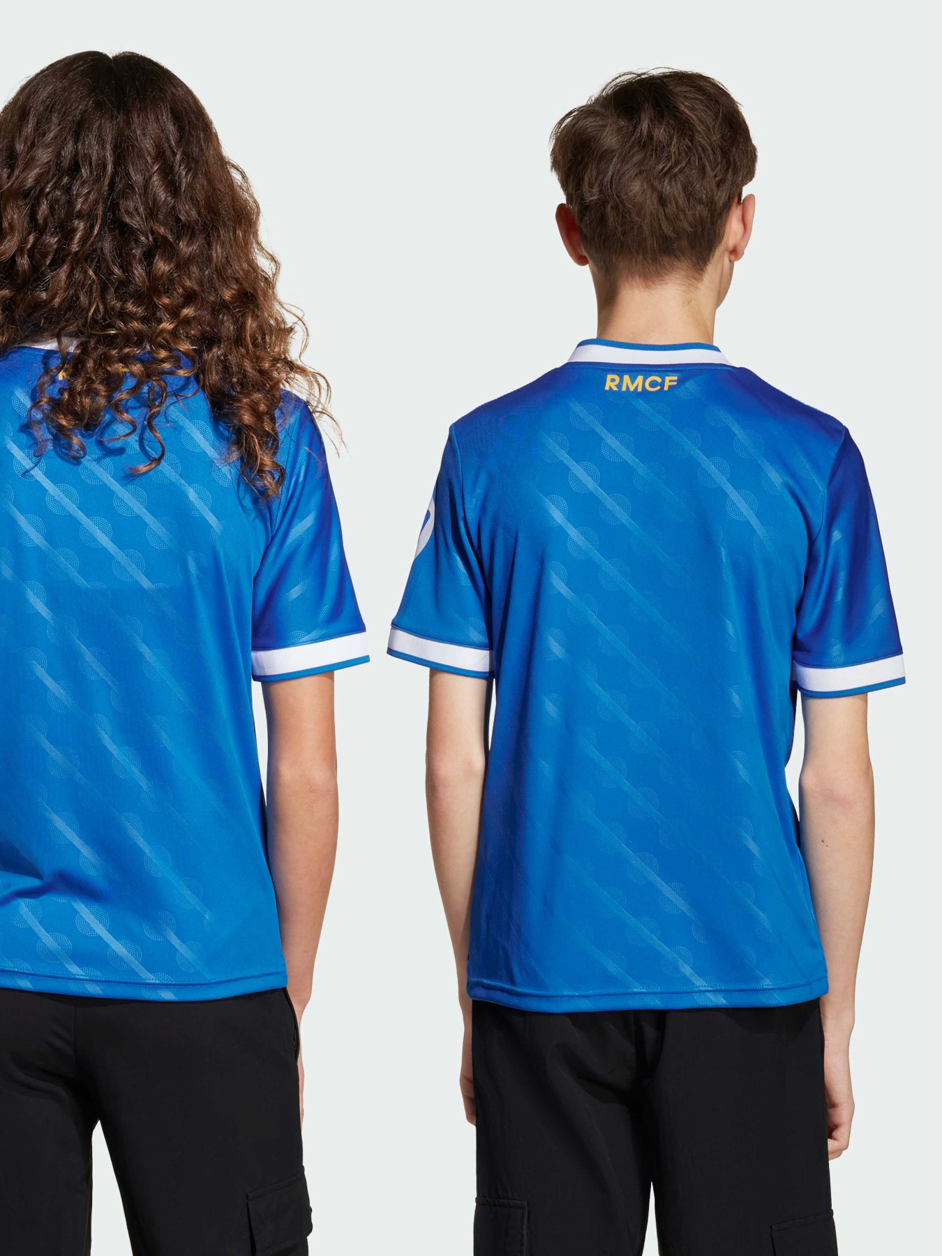 Футболки и поло Adidas модель JP3930 Футболки и поло Adidas модель JP3930 Фото