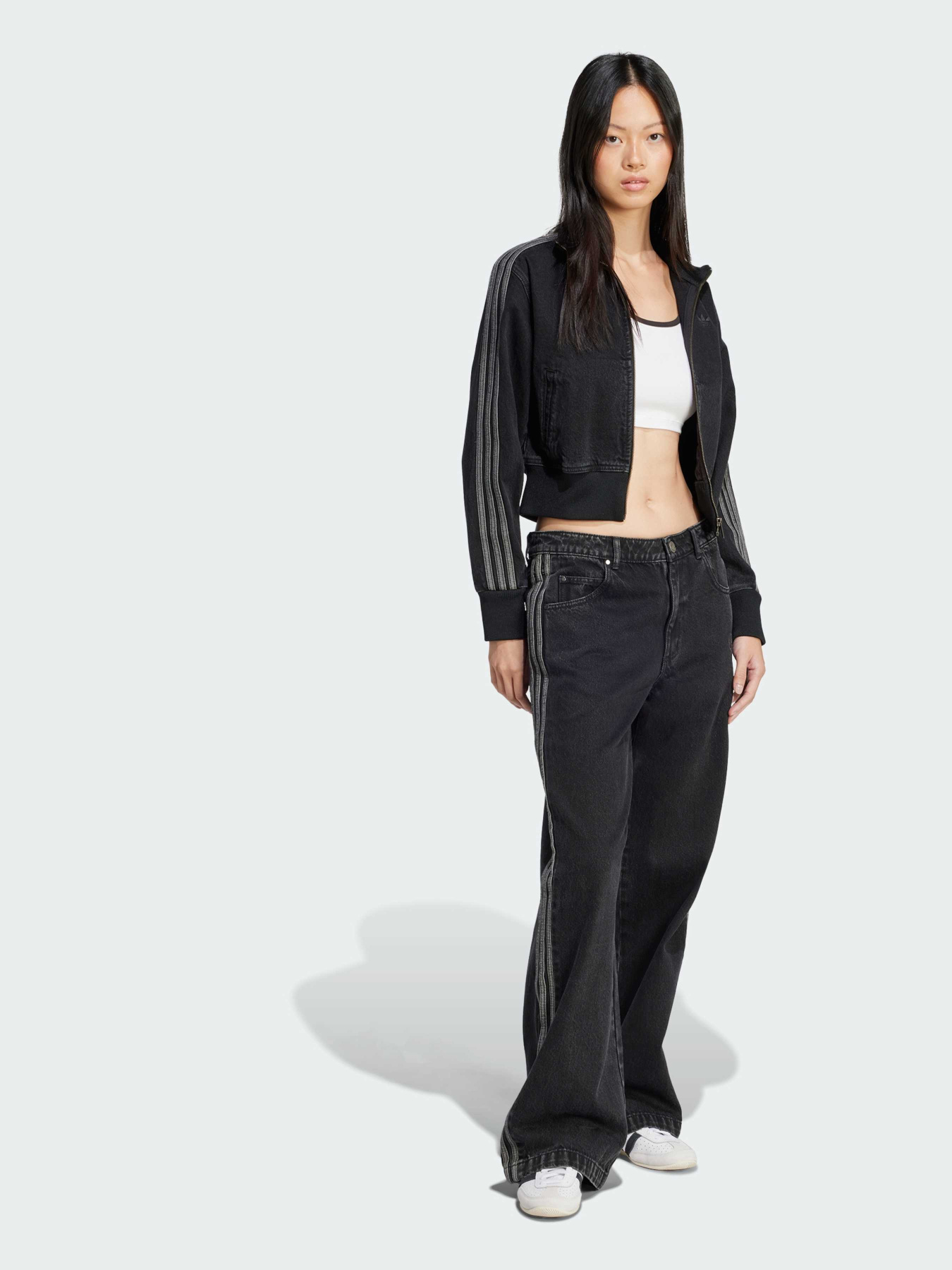 Куртки та дублянки Adidas Adicolor модель JD3110 Куртки та дублянки Adidas Adicolor модель JD3110 Фото