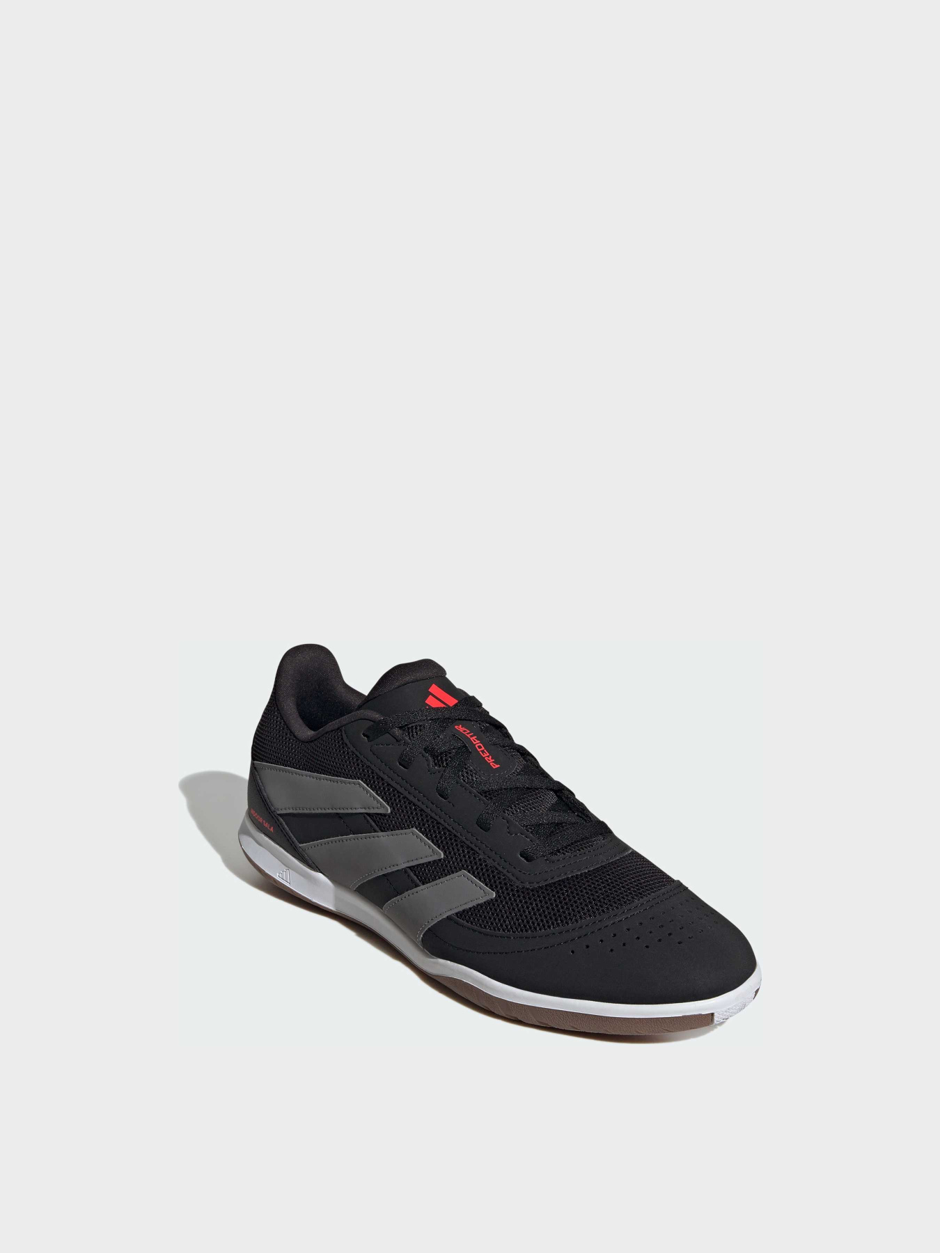 Кроссовки Adidas Predator модель ID3791 Кроссовки Adidas Predator модель ID3791 Фото