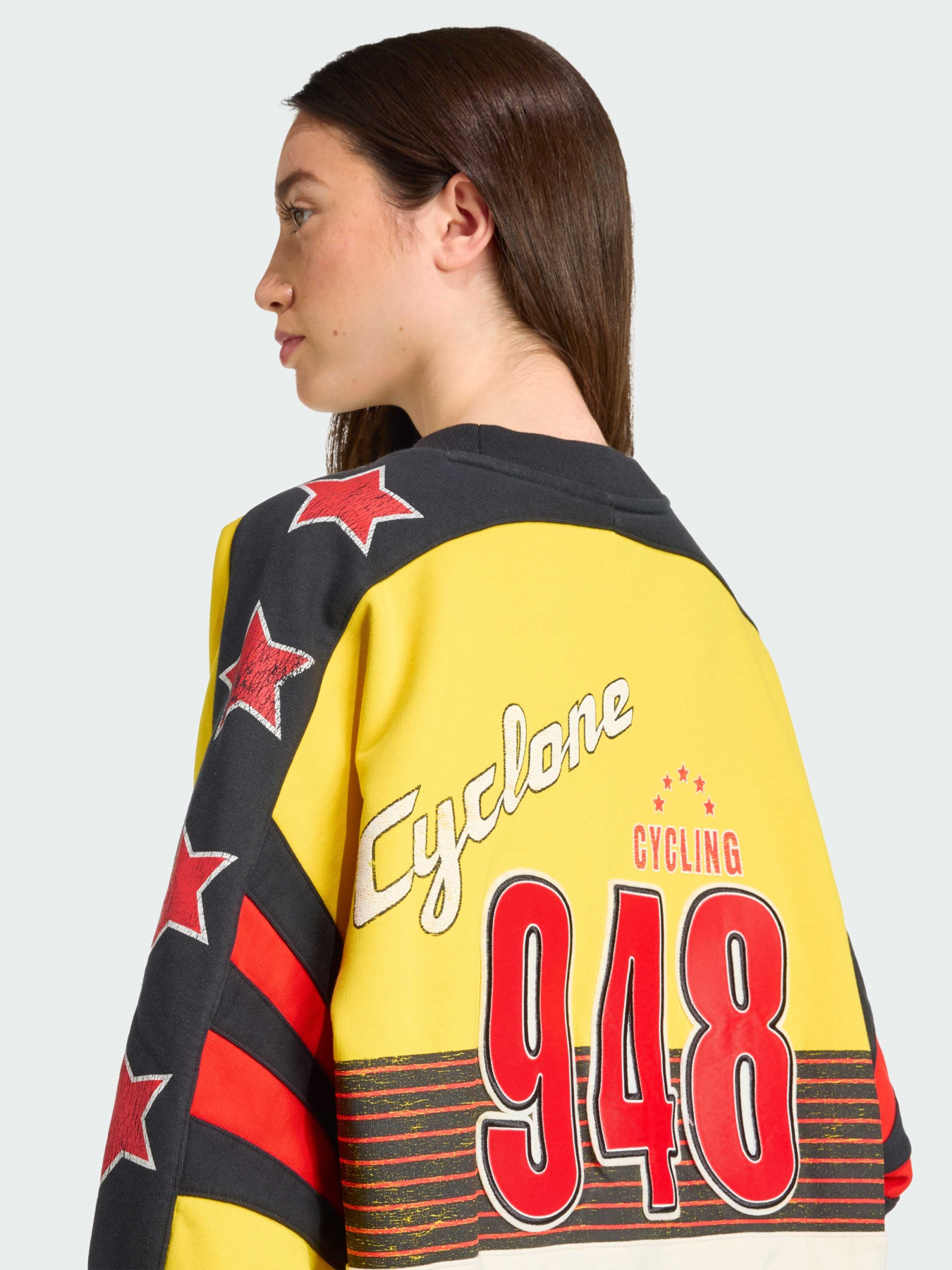 Худи и свитшоты Adidas Graphics модель JW0147 Фото