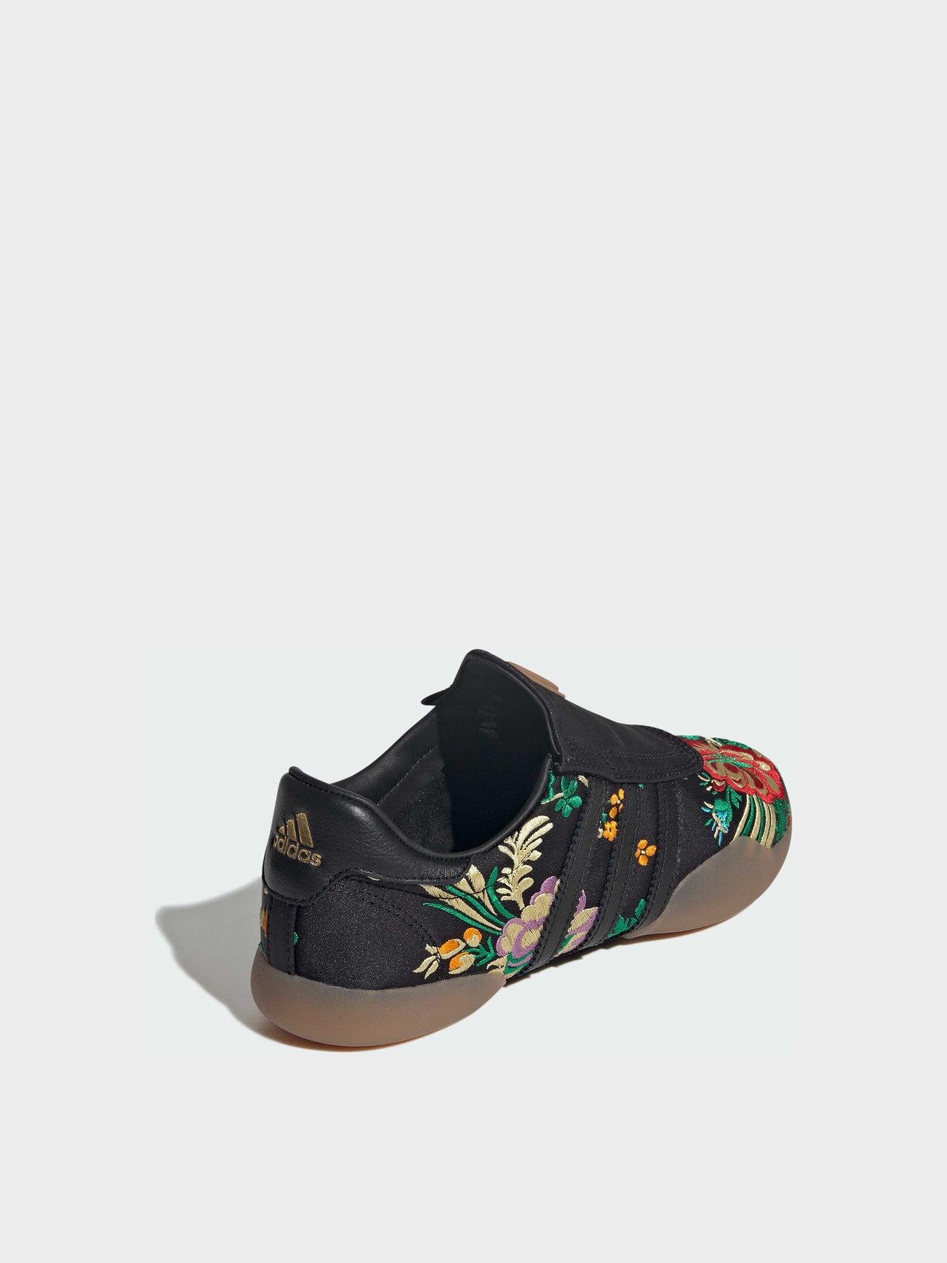 Кроссовки Adidas модель JR6018 Фото