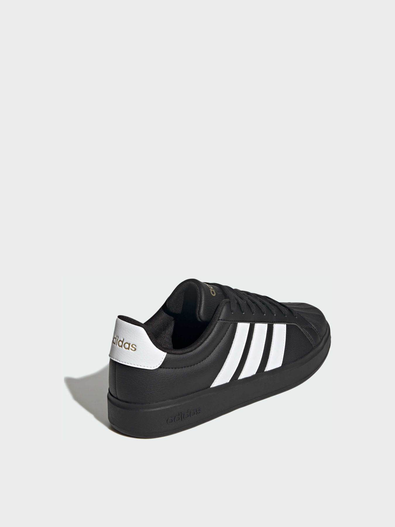 Кеды Adidas модель JP8276 Кеды Adidas модель JP8276 Фото