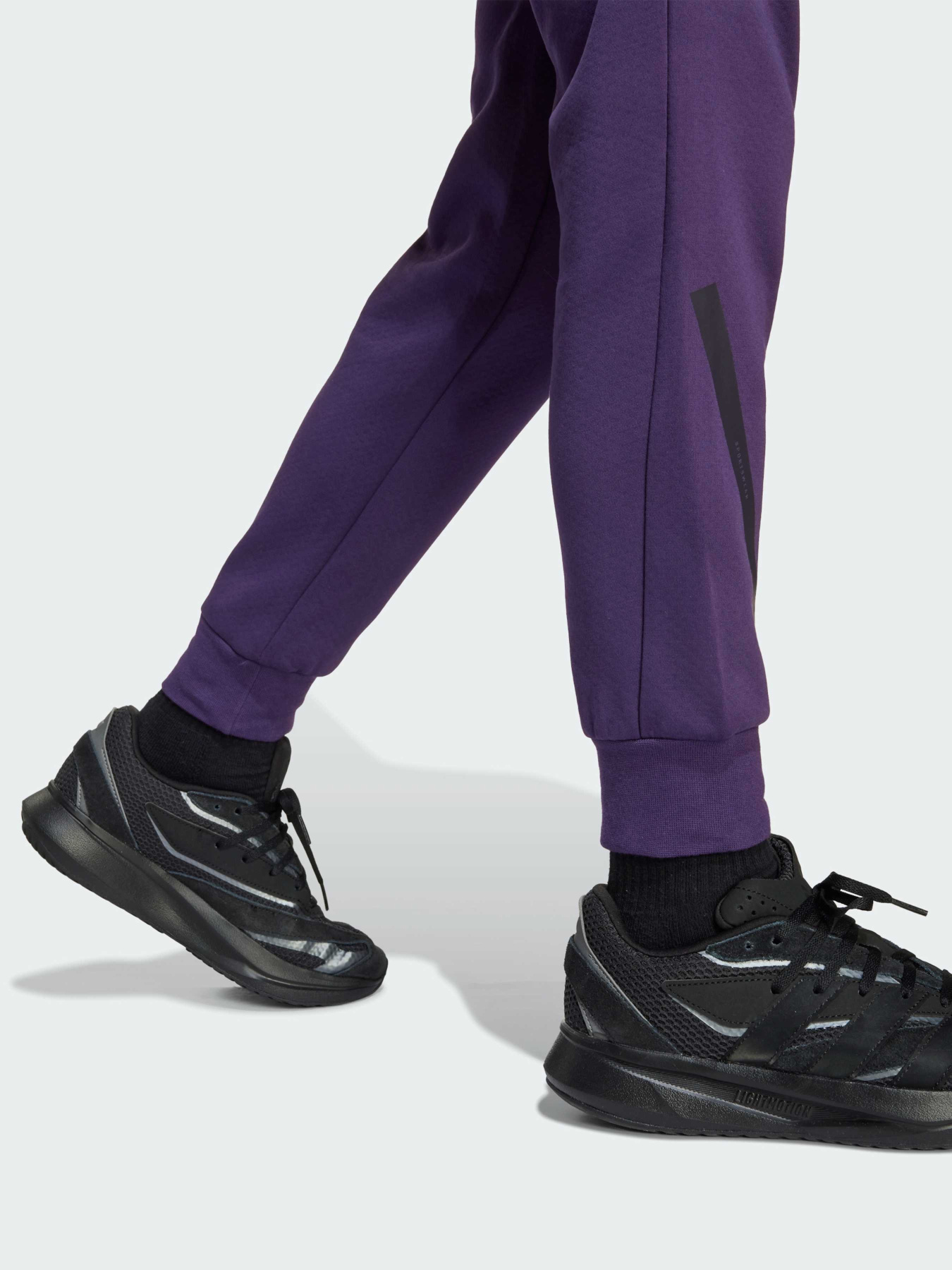 Штани Adidas ZNE модель JW2429 Фото
