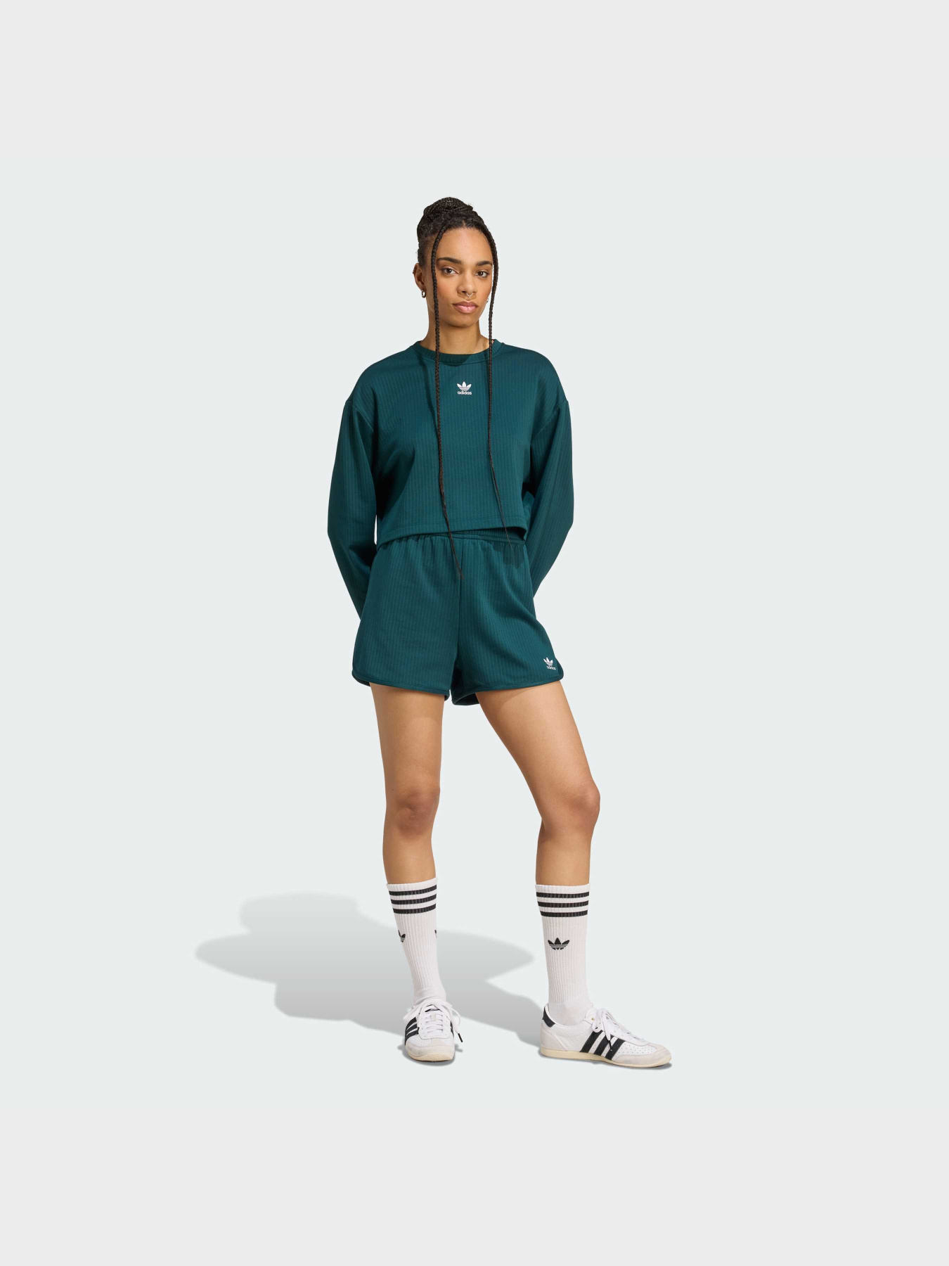 Худи и свитшоты Adidas модель JW6092 Фото