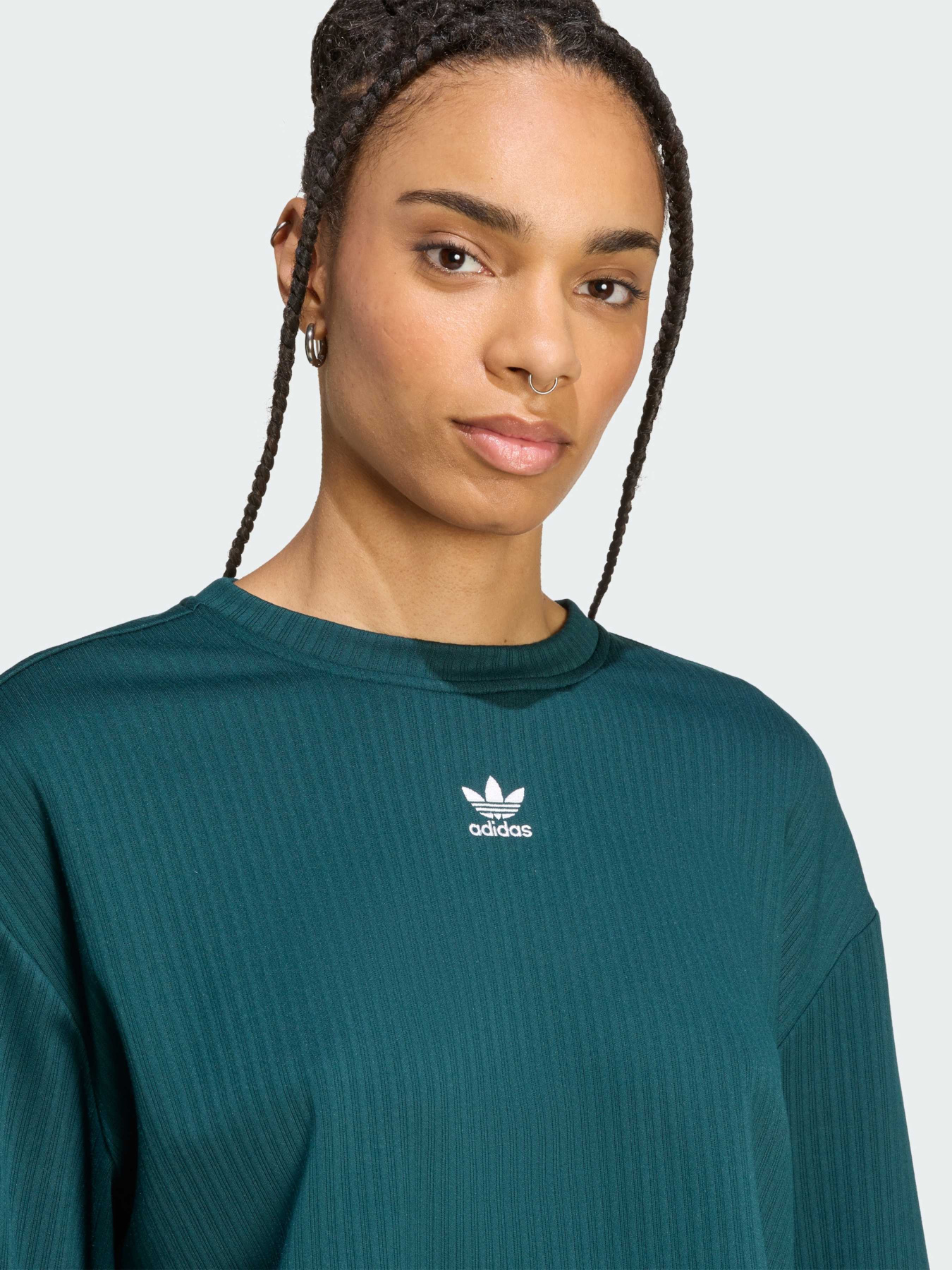 Худи и свитшоты Adidas модель JW6092 Фото