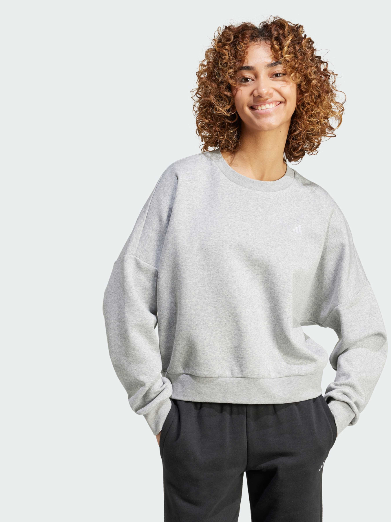 Худи и свитшоты Adidas модель IX7943 Фото