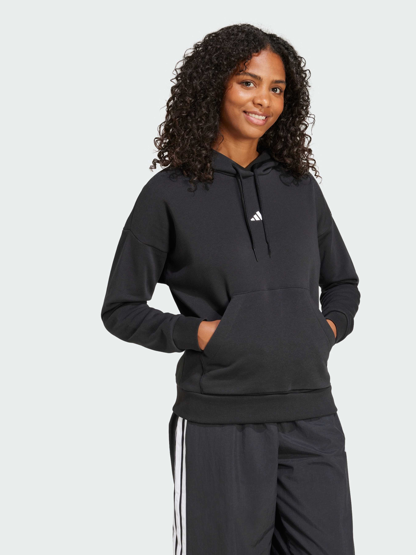 Худі та світшоти Adidas модель JN1861 Худі та світшоти Adidas модель JN1861 Фото