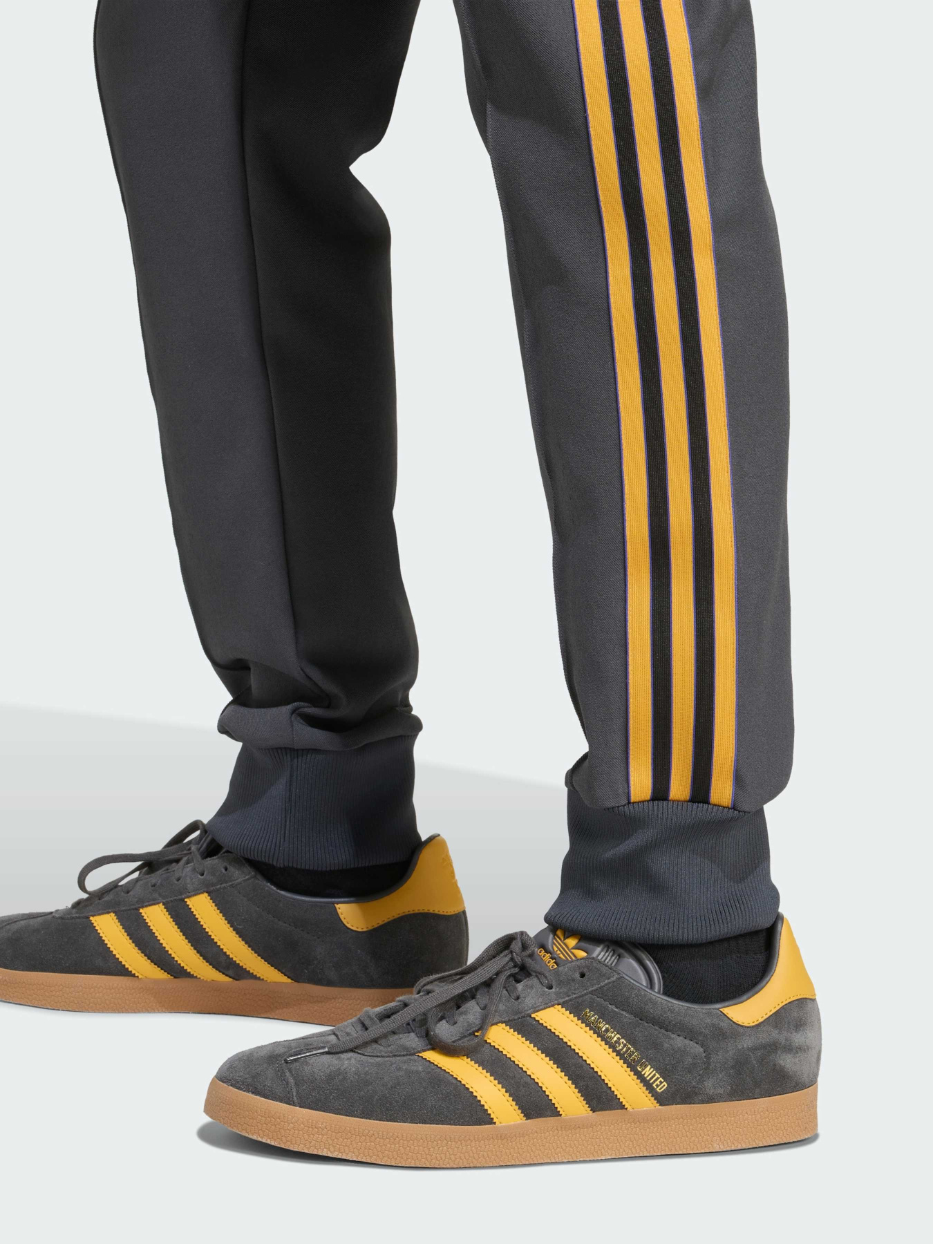 Брюки Adidas модель JN2815 Фото