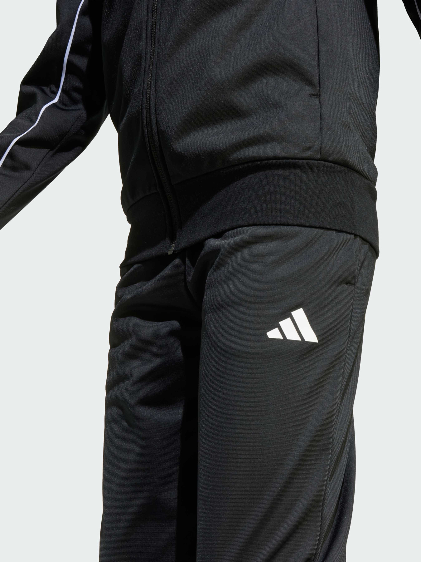 Костюми Adidas модель JL7479 Костюми Adidas модель JL7479 Фото