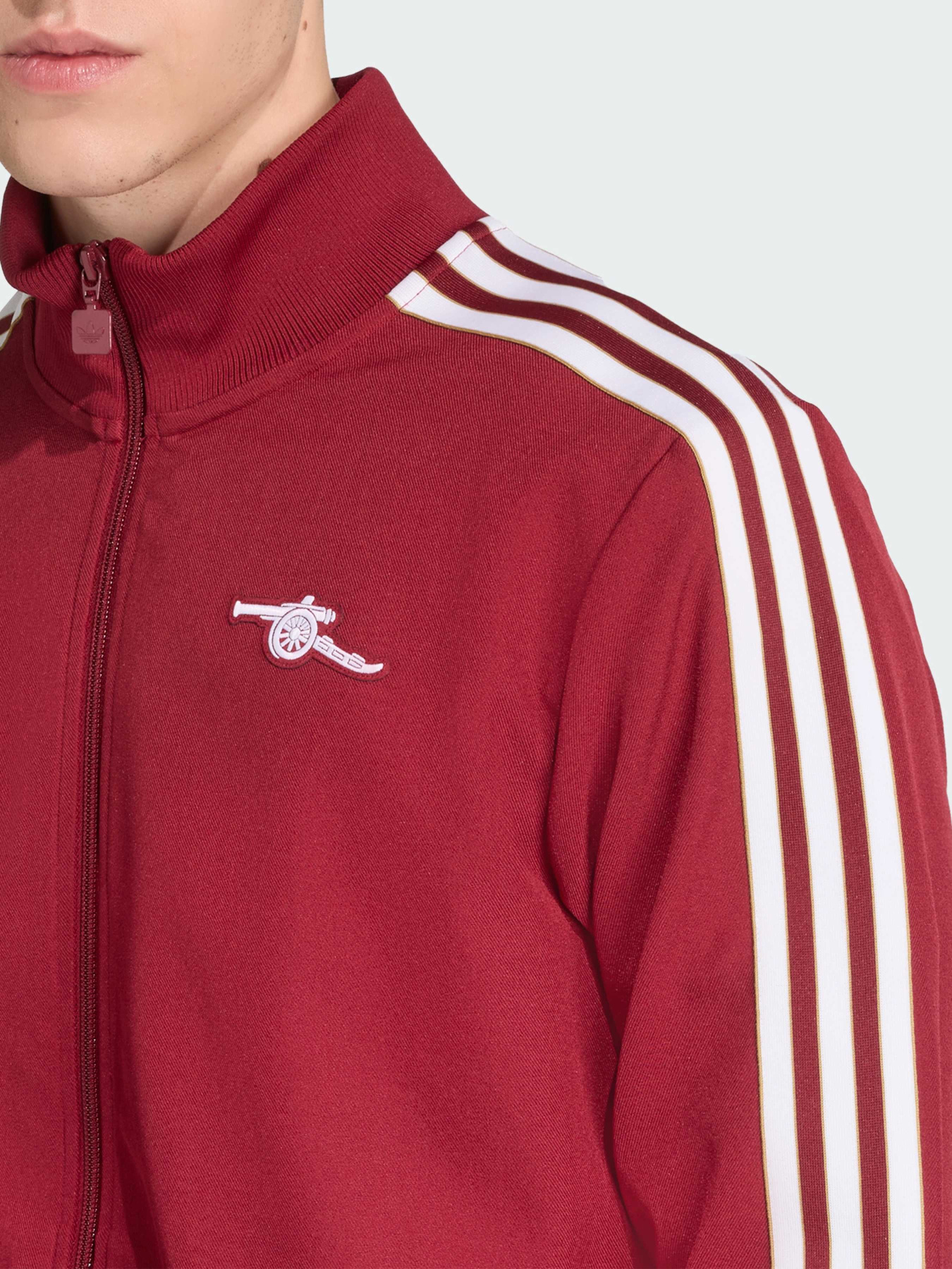 Худі та світшоти Adidas модель JM9390 Худі та світшоти Adidas модель JM9390 Фото