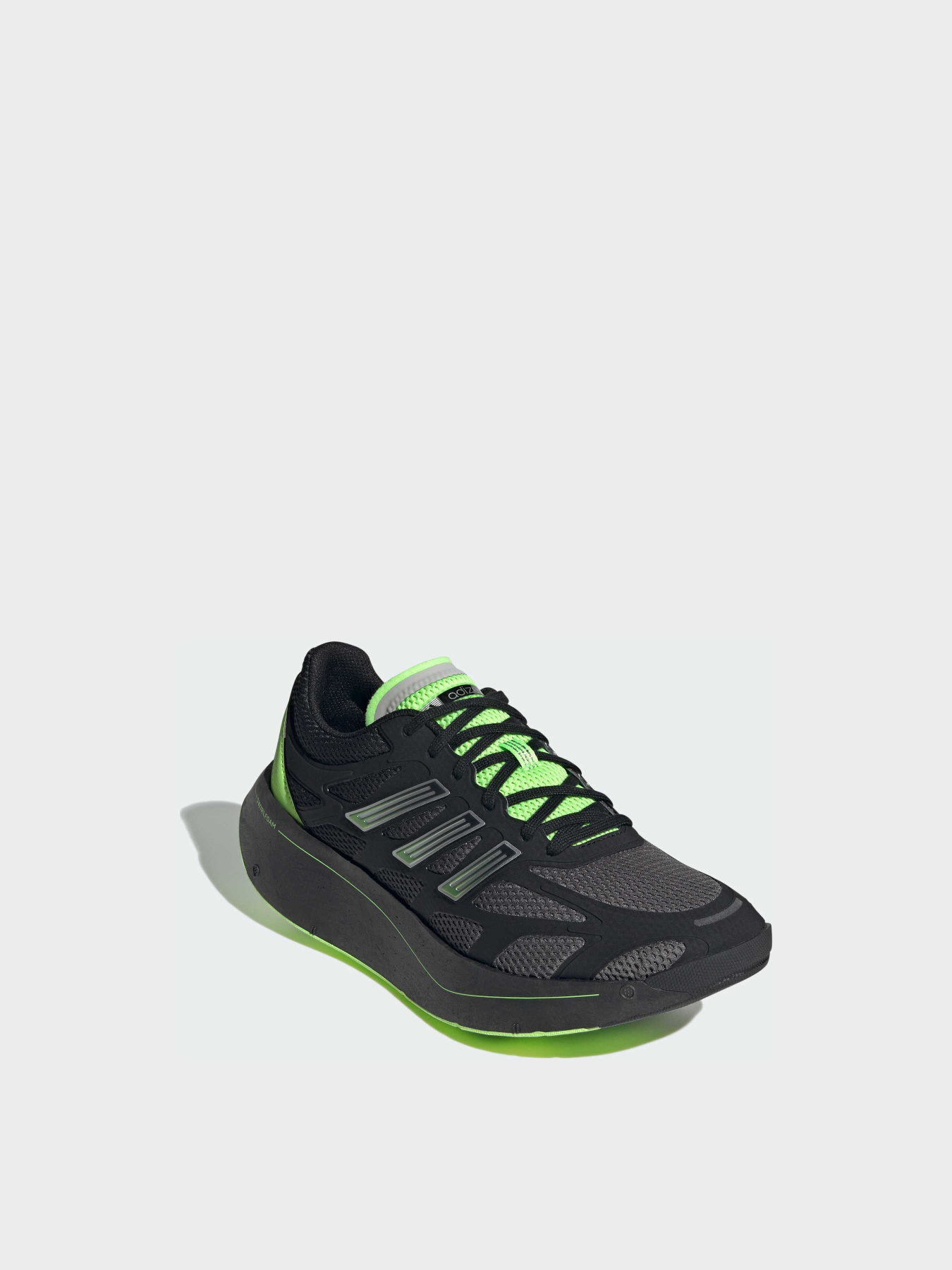 Кроссовки Adidas модель JQ8207 Кроссовки Adidas модель JQ8207 Фото