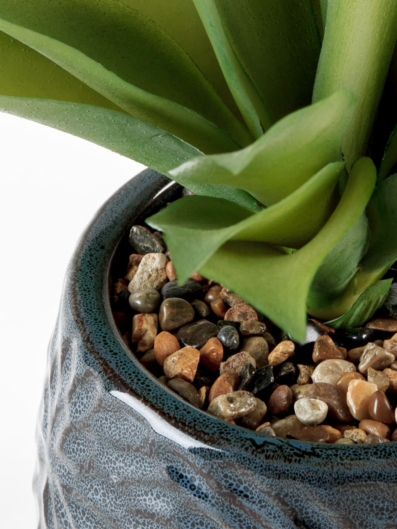 Искусственное растение в горшке MBM HOME модель DH-FLOWERS-13 GREEN/BLACK Искусственное растение в горшке MBM HOME модель DH-FLOWERS-13 GREEN/BLACK Фото