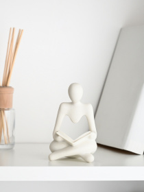 Статуетка "Мислитель з книгою" біла MBM HOME модель DH-ST-23 WHITE Фото