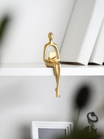 Статуетка "Людина з книгою" золота MBM HOME модель DH-ST-26 GOLD Фото