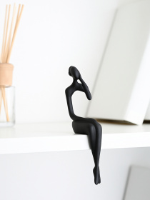 Статуетка "Людина мислить" чорна MBM HOME модель DH-ST-27 BLACK Фото