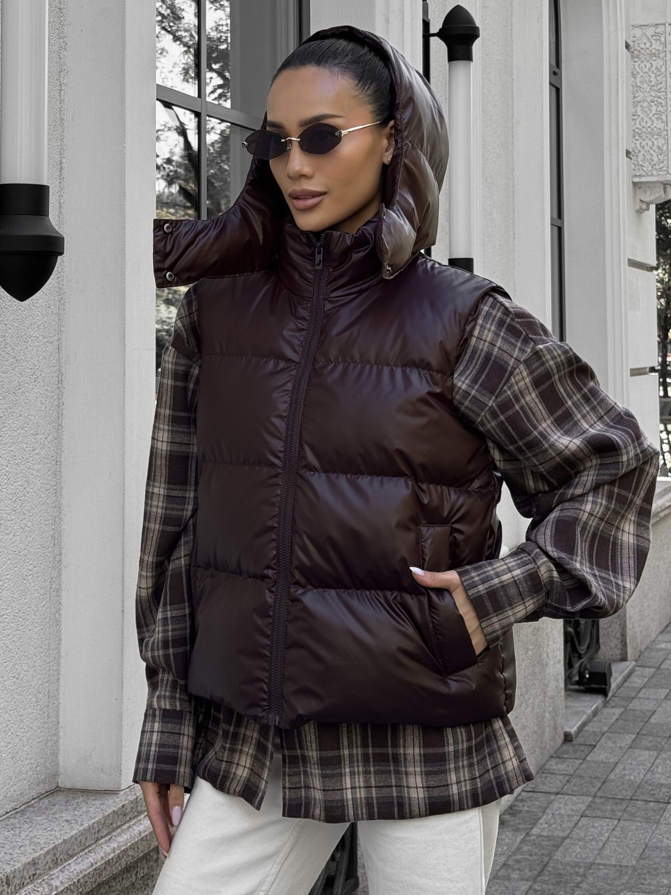 Куртки и дубленки Jadone Fashion модель Zhylet_Kul_shokol Фото
