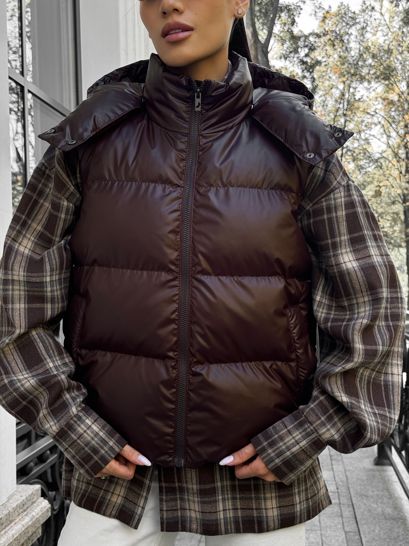 Куртки и дубленки Jadone Fashion модель Zhylet_Kul_shokol Фото