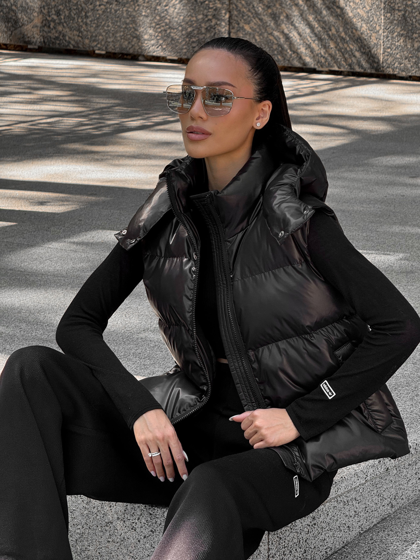 Куртки и дубленки Jadone Fashion модель Zhylet_Kul_chorne Фото