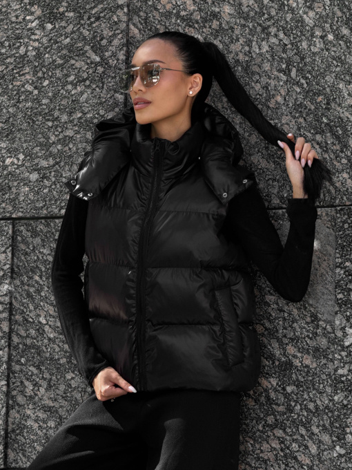 Куртки та дублянки Jadone Fashion модель Zhylet_Kul_chorne Фото