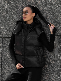 Куртки та дублянки Jadone Fashion модель Zhylet_Kul_chorne Фото