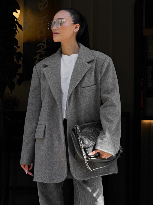 Пальто и плащи Jadone Fashion модель Palto_Elva_sire Фото