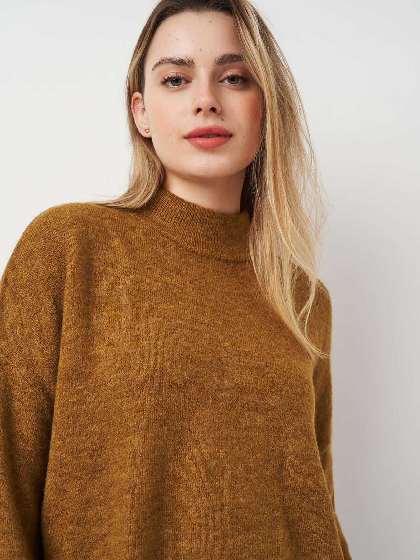 Худи и свитшоты H&M модель 2001067ral_Горчичный Фото
