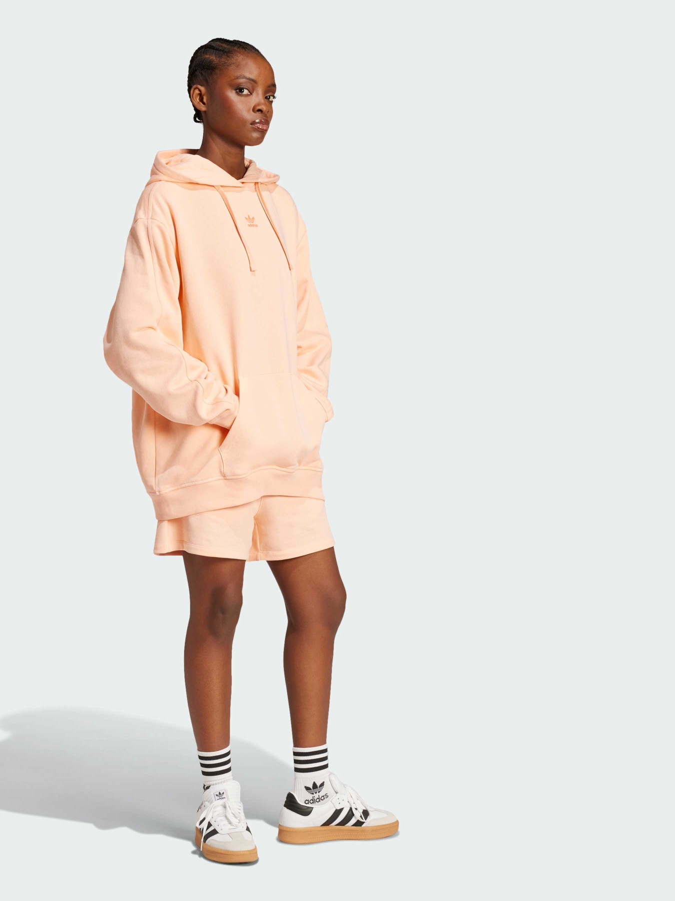 Худи и свитшоты Adidas модель JJ3499 Худи и свитшоты Adidas модель JJ3499 Фото