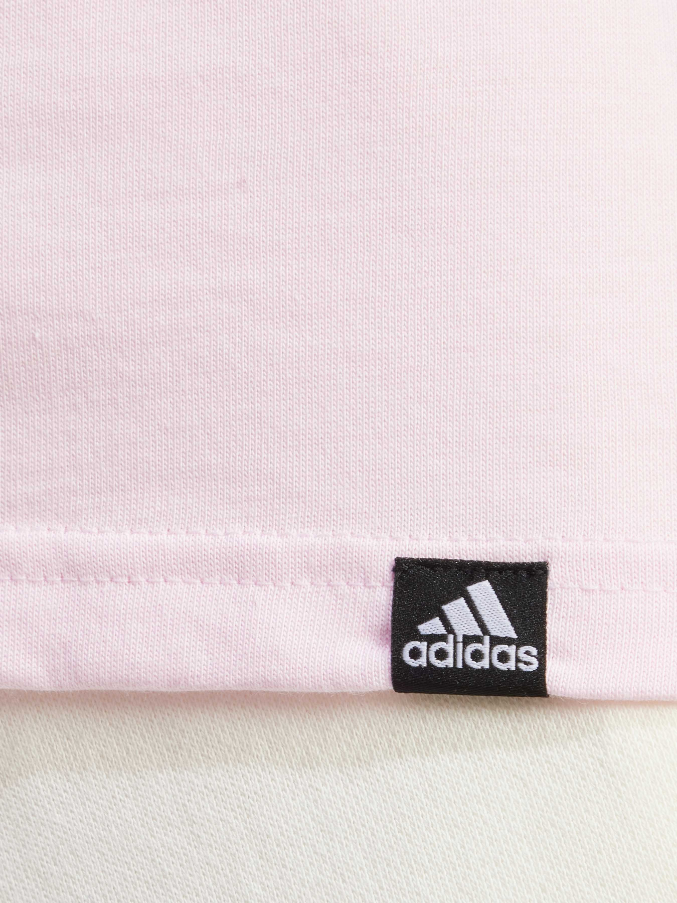 Футболки і поло Adidas модель IY3413 Футболки і поло Adidas модель IY3413 Фото