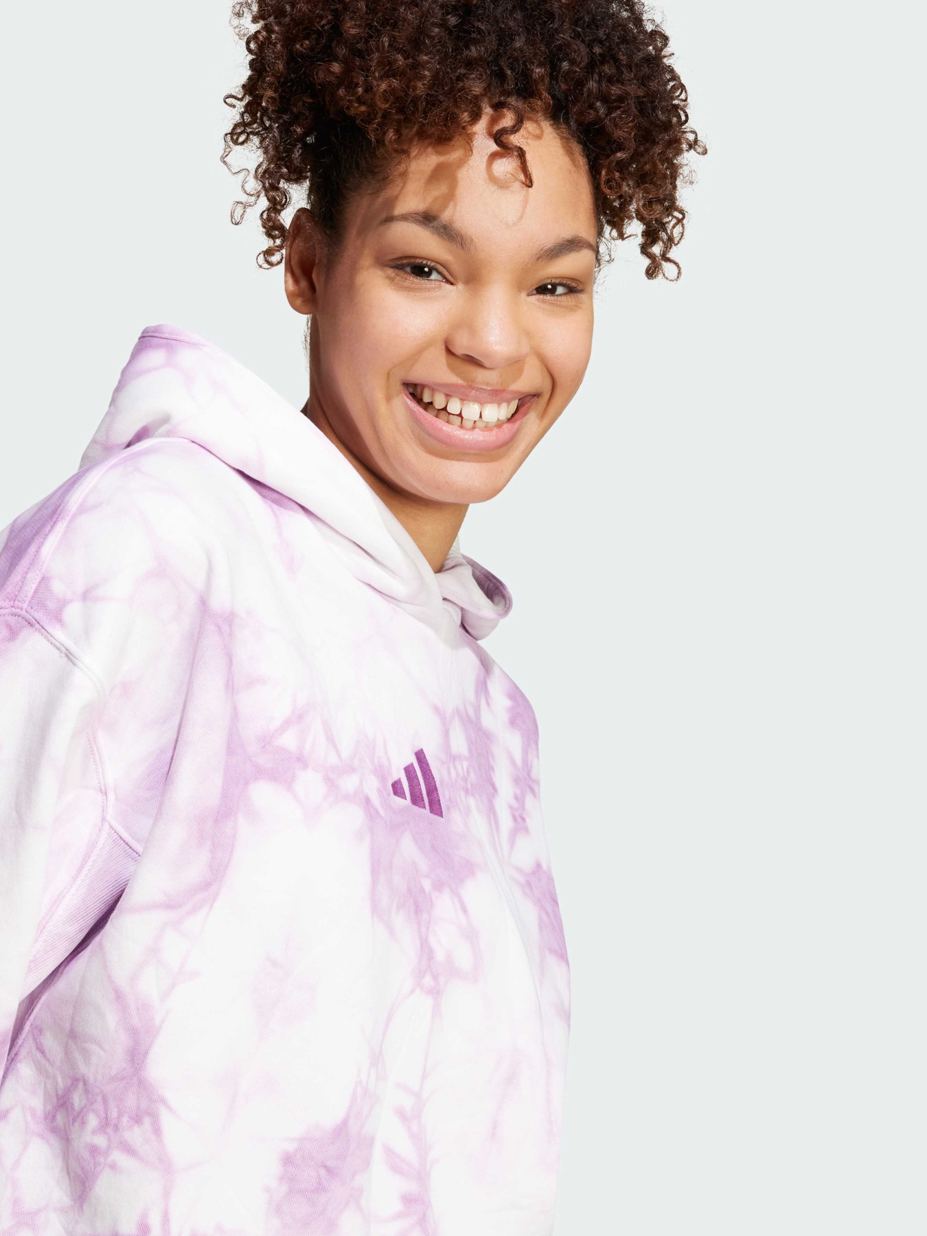 Худи и свитшоты Adidas модель IY6867 Фото