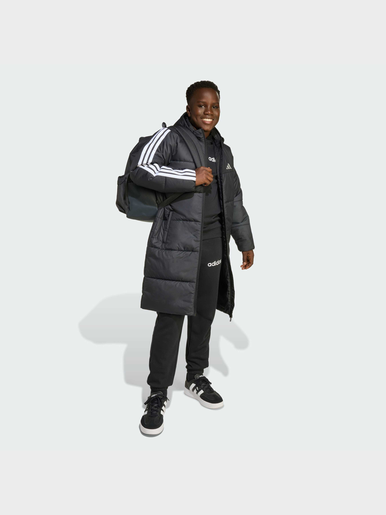 Куртки та дублянки Adidas модель JW2484 Фото