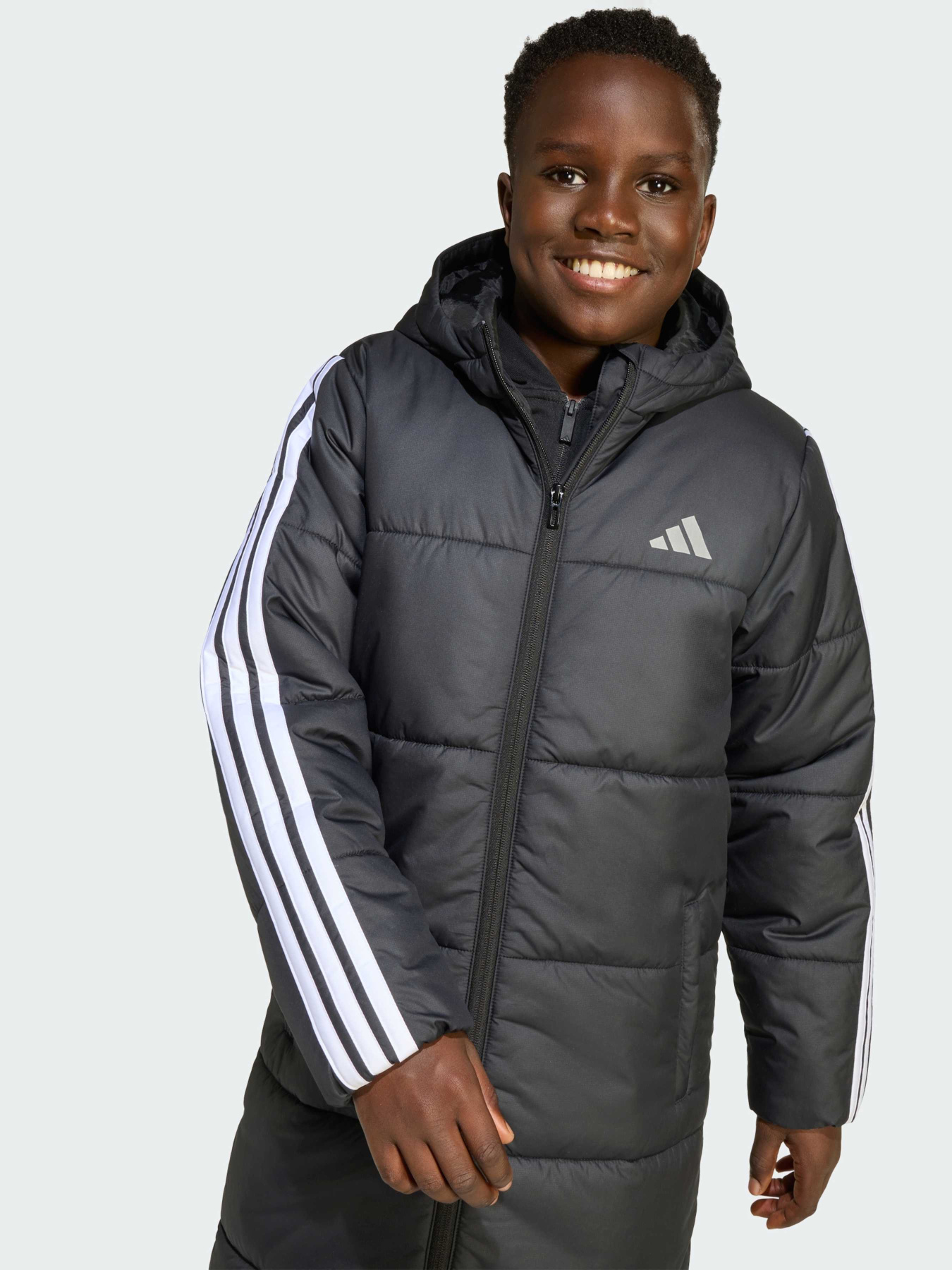 Куртки та дублянки Adidas модель JW2484 Фото