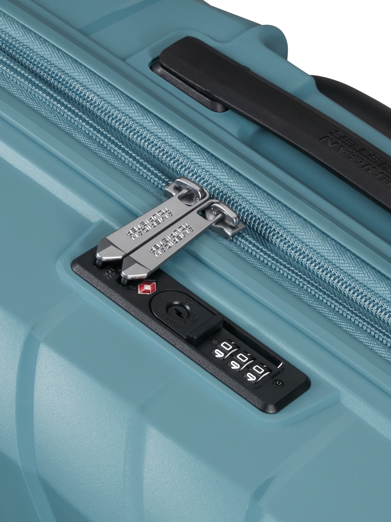Дорожные сумки и чемоданы American Tourister модель MI101002 Дорожные сумки и чемоданы American Tourister модель MI101002 Фото