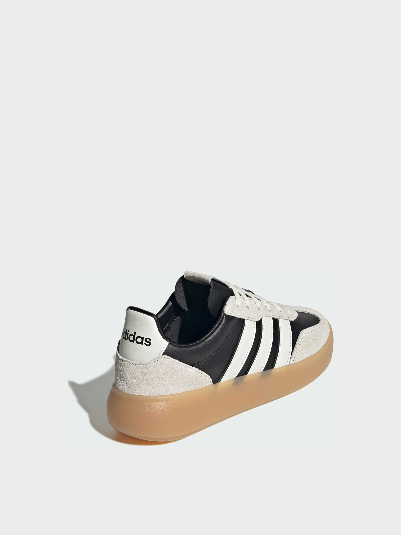 Кеды Adidas модель JR3530 Кеды Adidas модель JR3530 Фото