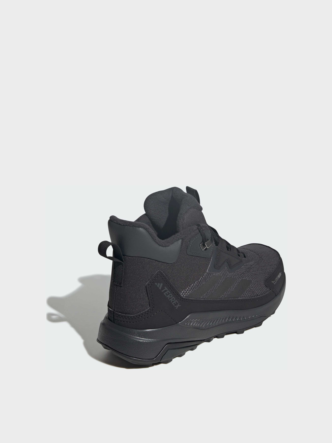 Ботинки и сапоги Adidas модель JH8777 Ботинки и сапоги Adidas модель JH8777 Фото