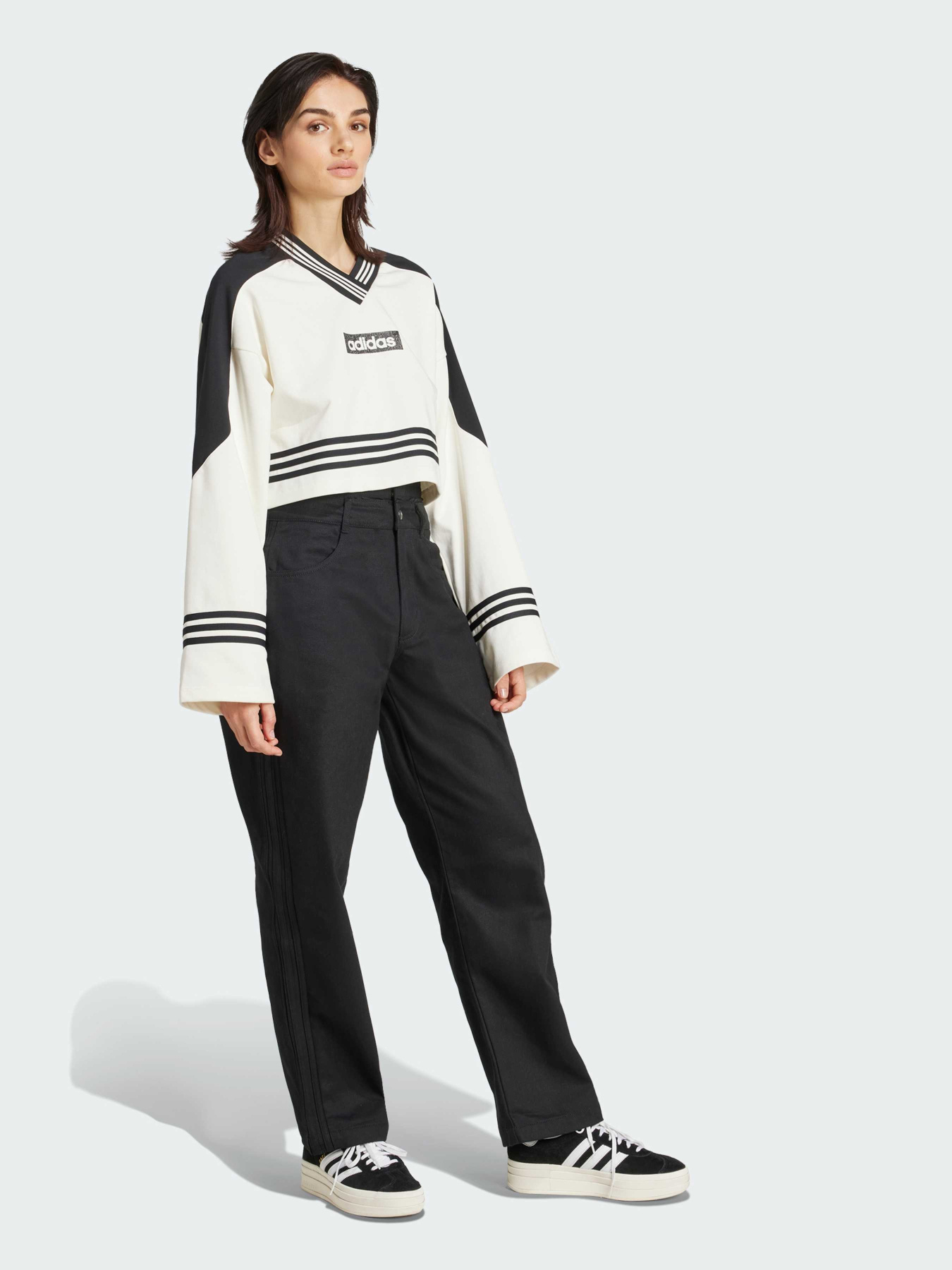 Худі та світшоти Adidas модель JX7597 Фото
