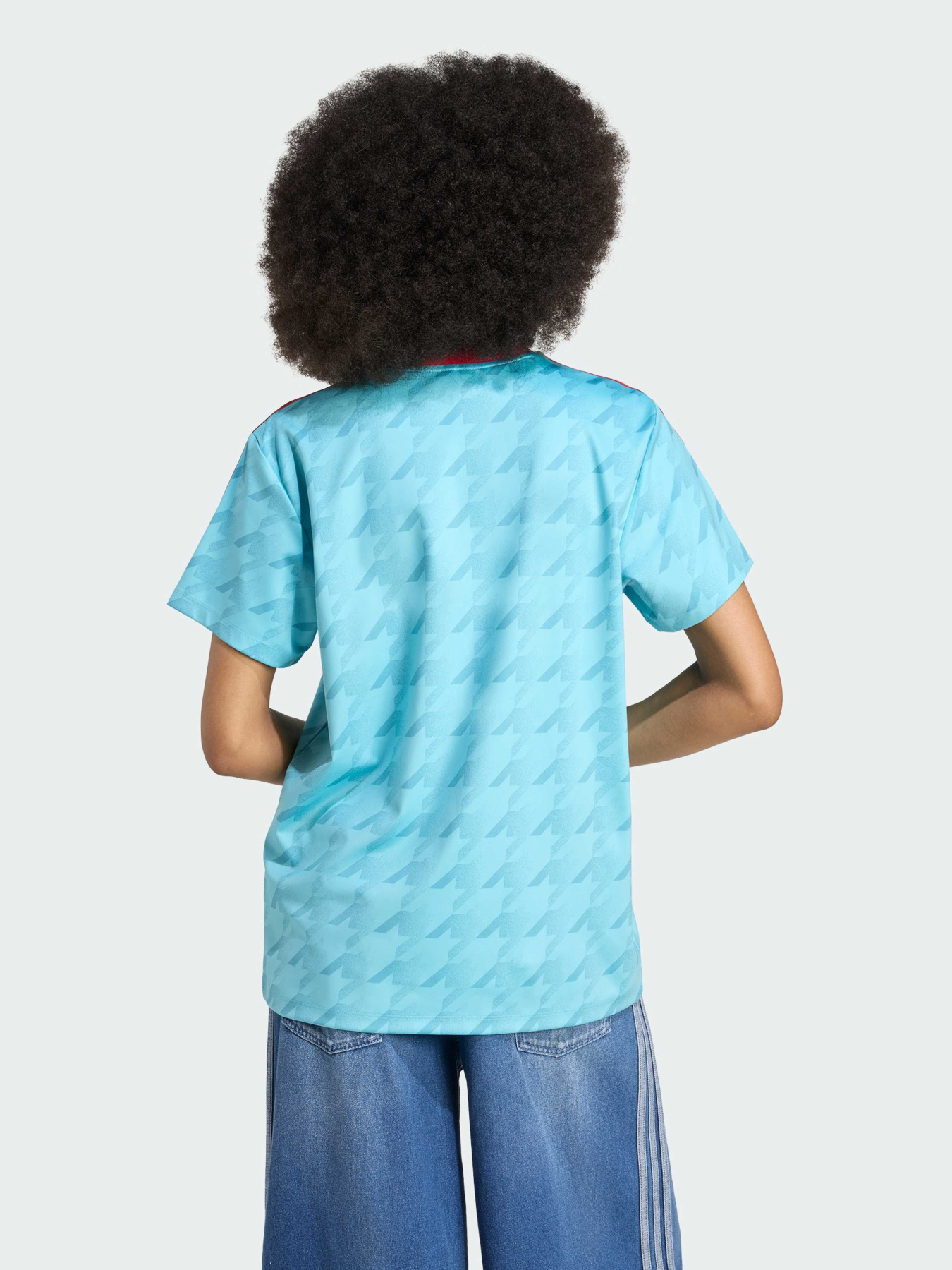 Футболки и поло Adidas модель JW2771 Футболки и поло Adidas модель JW2771 Фото