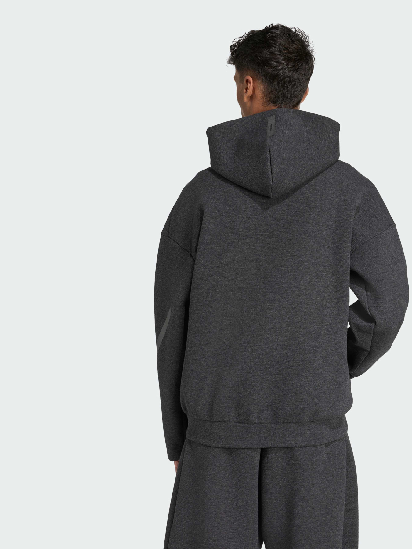 Худі та світшоти Adidas ZNE модель JM6055 Худі та світшоти Adidas ZNE модель JM6055 Фото