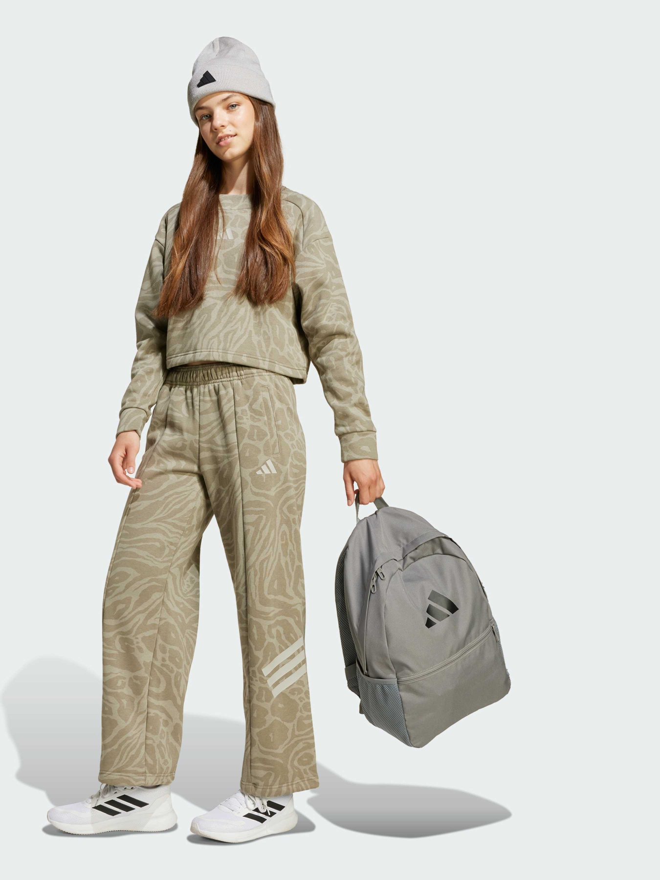 Худи и свитшоты Adidas модель JW7543 Фото