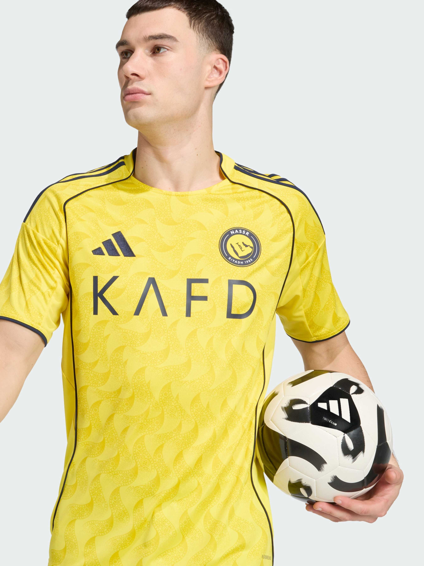 Футболки і поло Adidas модель JN7982 Фото