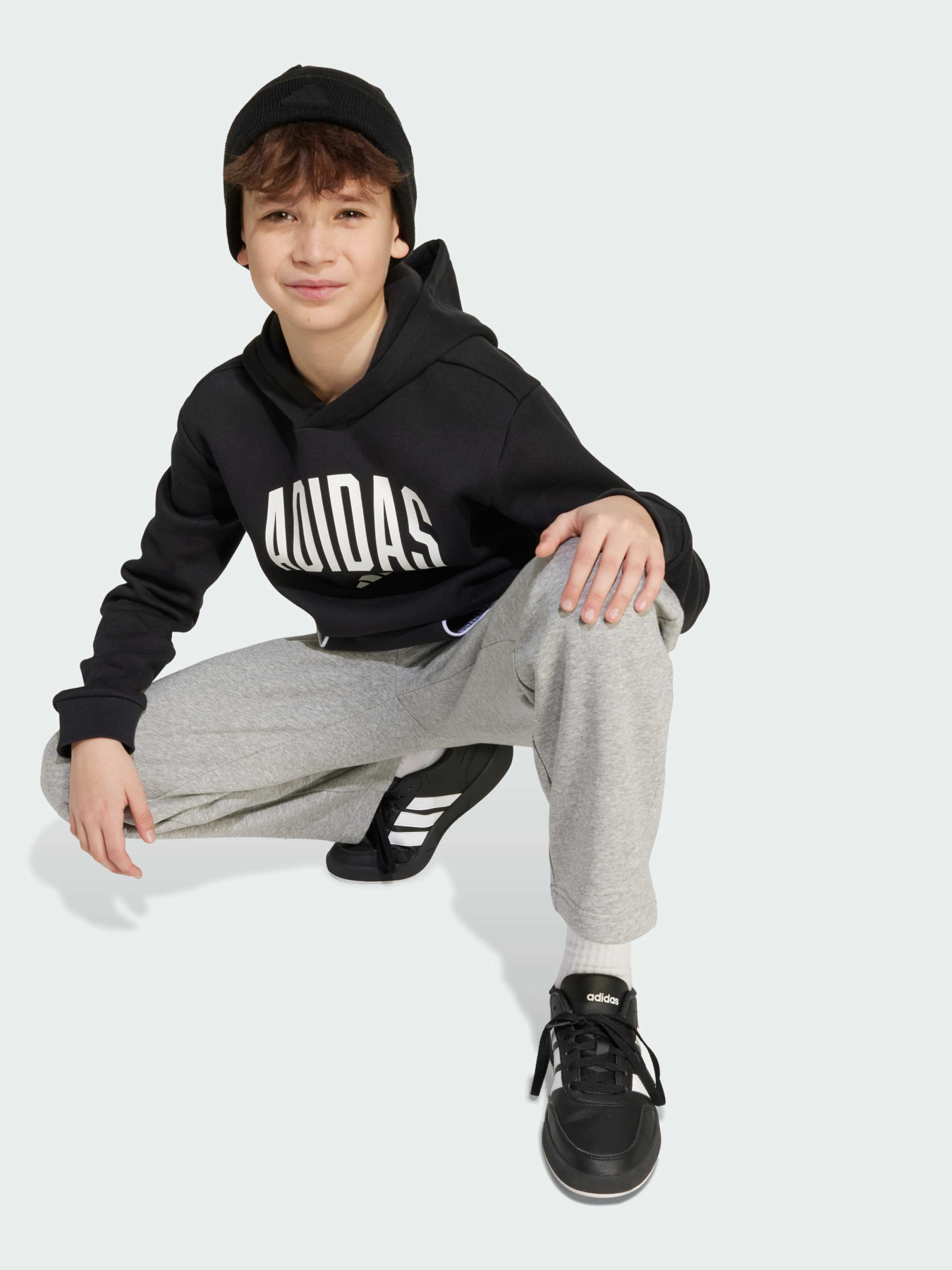 Худи и свитшоты Adidas модель JM1536 Худи и свитшоты Adidas модель JM1536 Фото