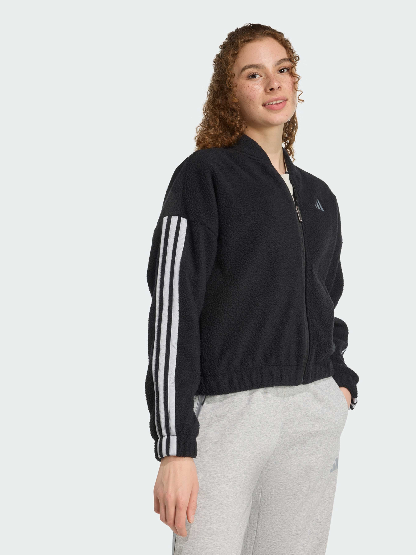 Худи и свитшоты Adidas модель JM1891 Фото