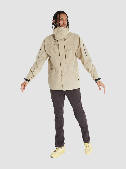Куртки та дублянки NIKE X Cact.Us Corp Gore-Tex Jacket модель DM1275-250 Фото