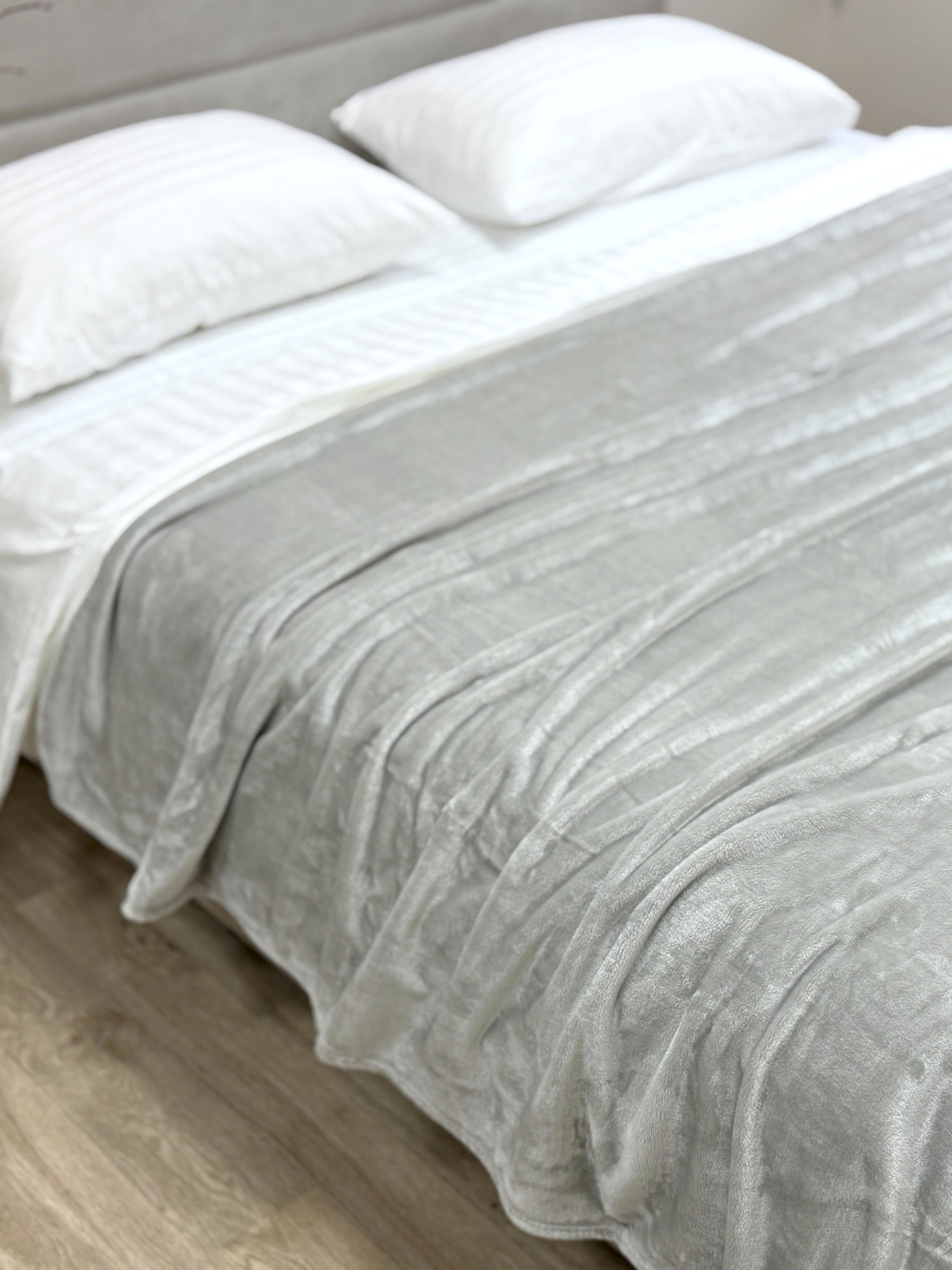 Покривало Well Soft світло-сірого кольору Cool Grey Ecotton модель 24920 Покривало Well Soft світло-сірого кольору Cool Grey Ecotton модель 24920 Фото