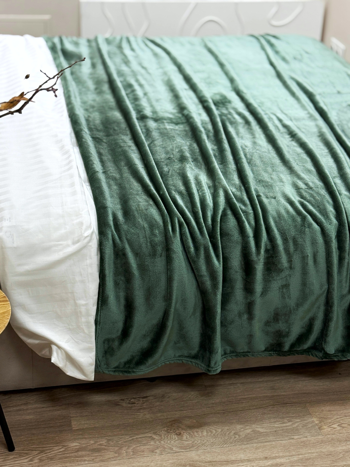 Покривало Well Soft зеленого кольору Matte Green Ecotton модель 24919 Покривало Well Soft зеленого кольору Matte Green Ecotton модель 24919 Фото