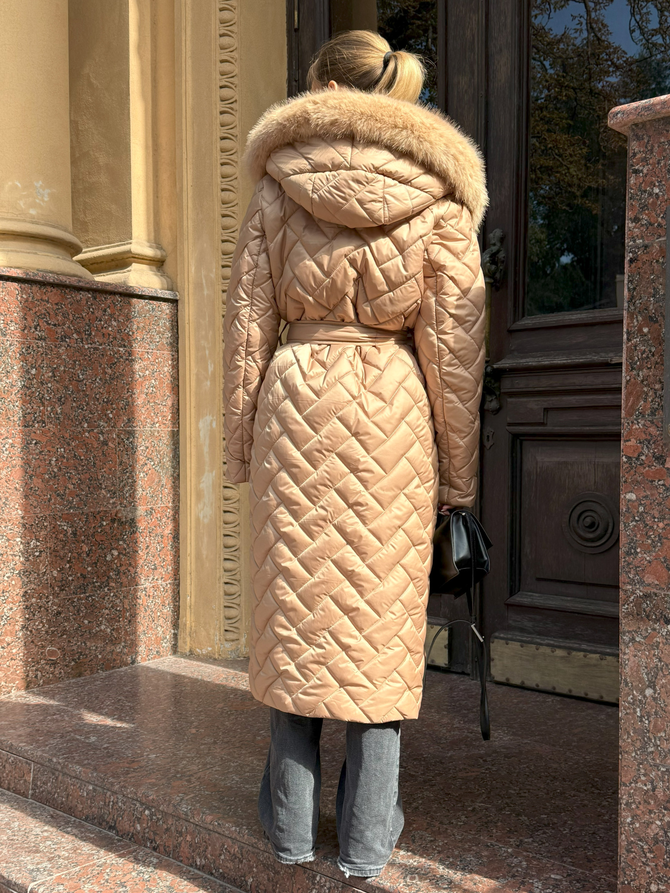 Куртки и дубленки MilaNova модель Плащ ПВ - 389 кемел Фото