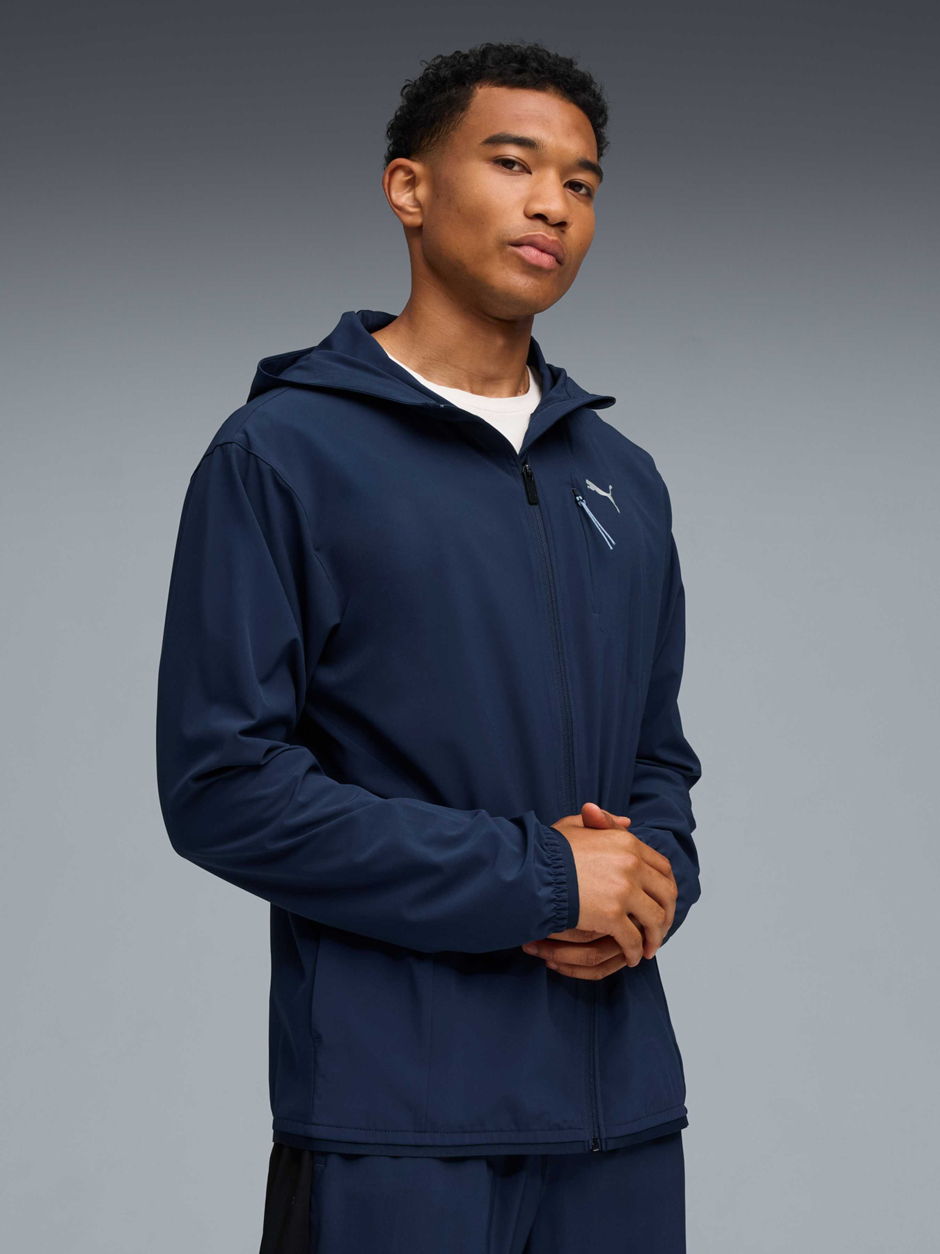 Куртки и дубленки PUMA M Pwrtrain Woven Jacket модель 527650 Фото